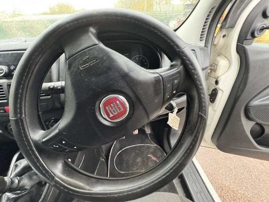 2015 Fiat Doblo Cargo – Model: Doblo 16V MultiJet – WN15WGO