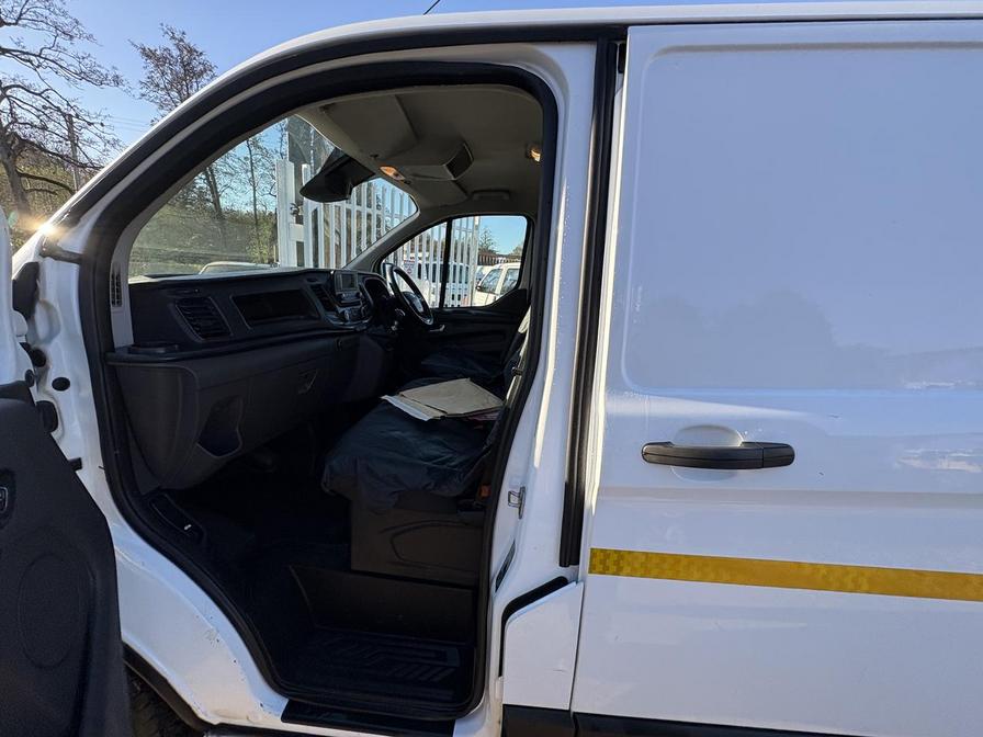 2018 Ford Transit Custom – Model: Transit Custom 280 Trend – YR68XFP