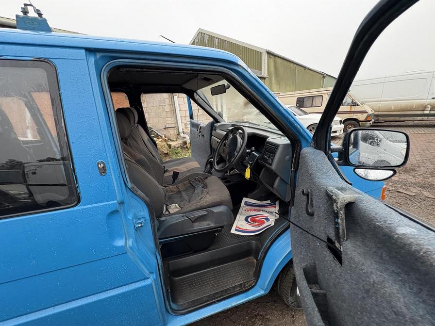 1999 Volkswagen Transporter – Model: 800 Special TD SWB – V269GBM