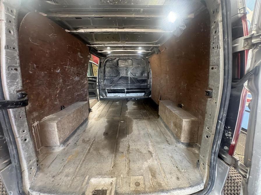 2019 Ford Transit Custom – Model: Transit Custom 300 Limited EcoBlue – MX69MXM