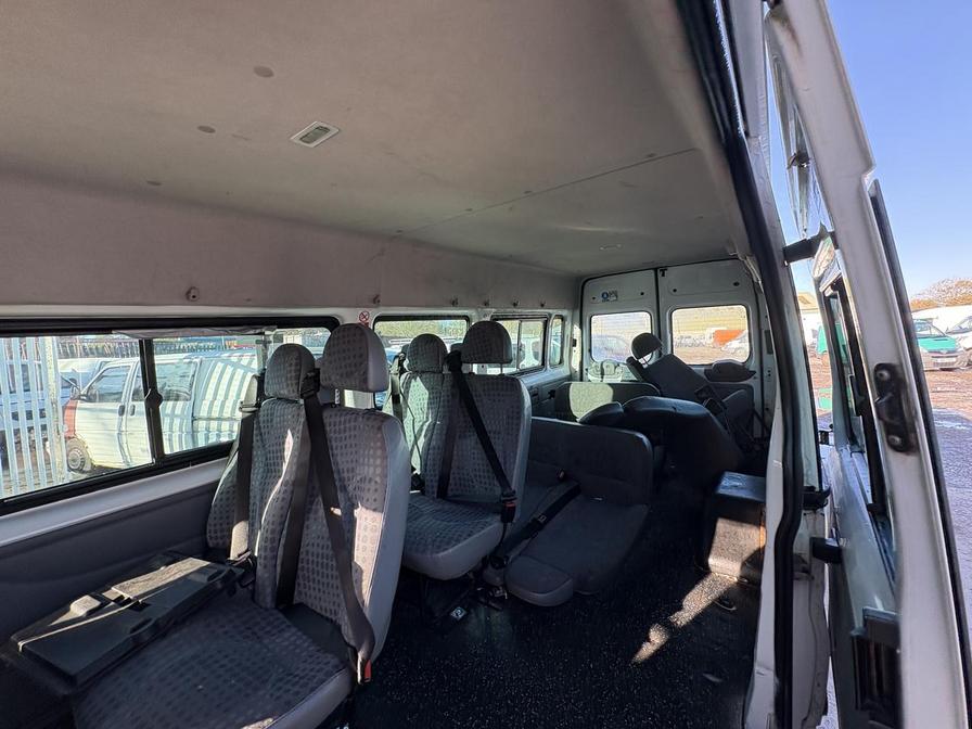 2009 Ford Transit – Model: Transit 140 T430 17s RWD – CP09KXA
