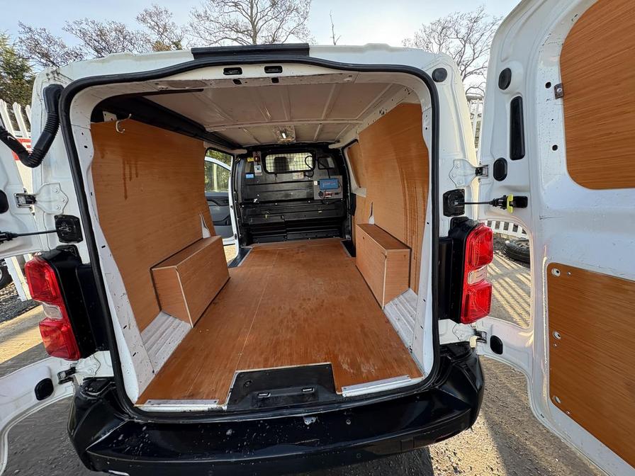 2019 Toyota Proace – Model: Proace Icon – PJ19WFN