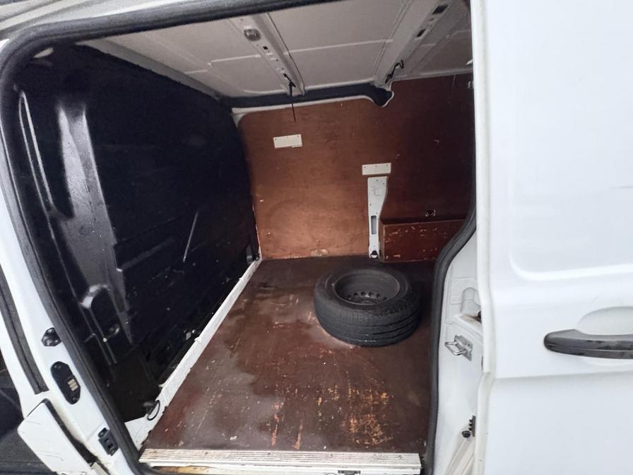 2018 Ford Transit Custom – Model: Transit Custom 300 Base – AY68JBO