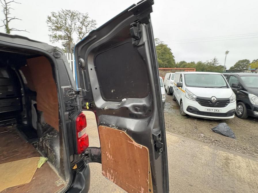 2017 Citroen Dispatch – Model: Dispatch 1000 Enterprise Blue HDi S/S – YB66AYP