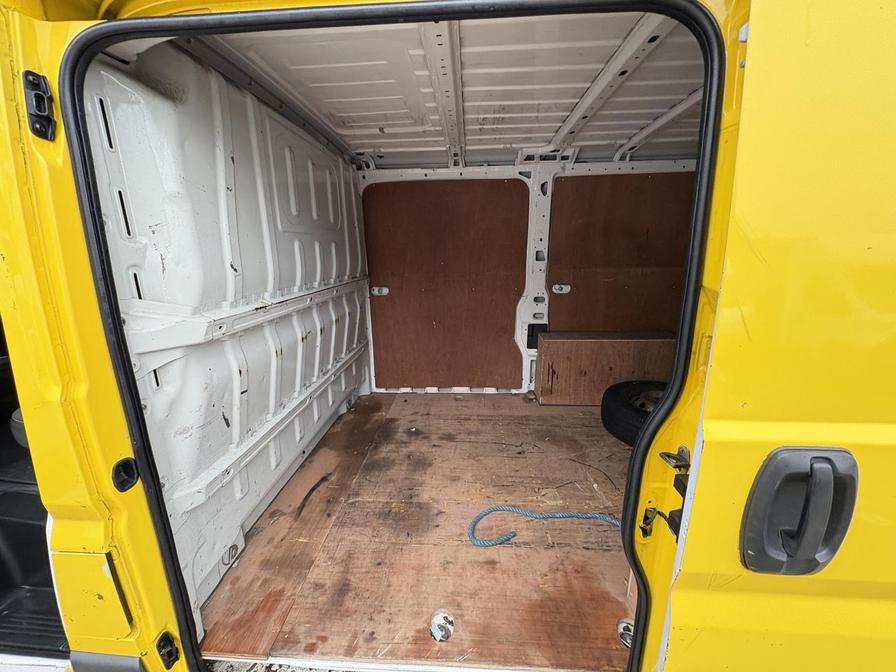 2015 Citroen Relay – Model: Relay 30 L1H1 Enterprise HDi – YD65YGZ