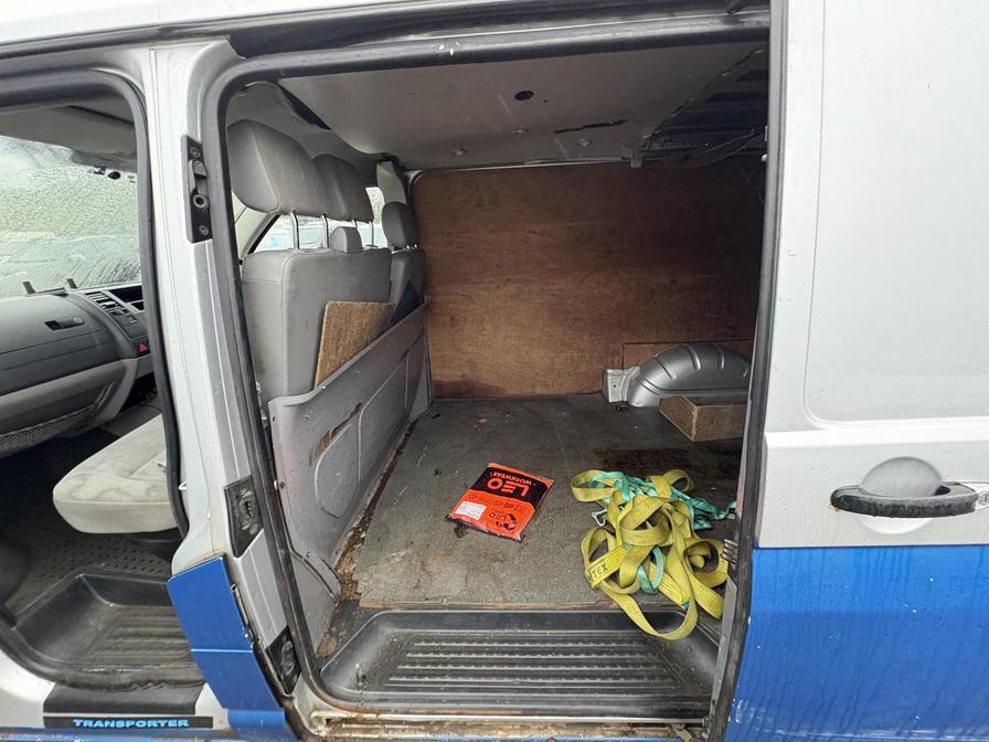 2005 Volkswagen Transporter – Model: Transporter Trendline SWB – CX55WOR