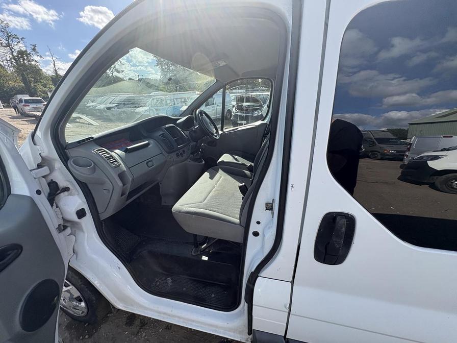 2011 Vauxhall Vivaro – Model: Vivaro 2700 CDTi 89 SWB – SG61KWF