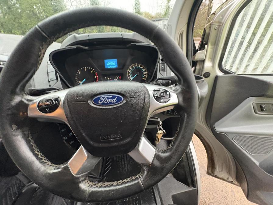 2016 Ford Transit Custom – Model: Transit Custom 290 Limited – WP66FSL