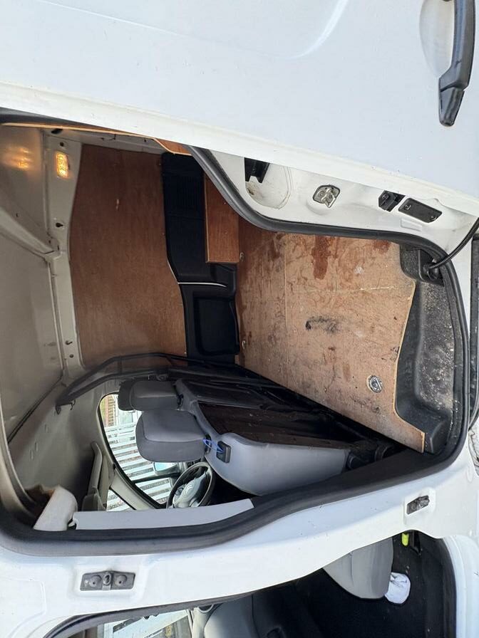 2016 Citroen Berlingo – Model: Berlingo 625 Enterprise Blue HDi – BT66XDK