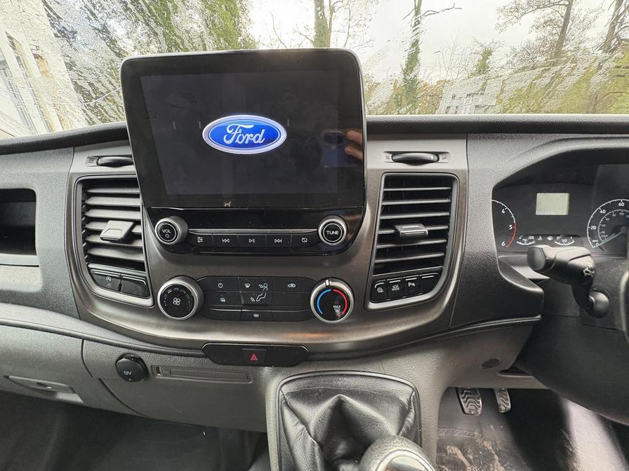 2021 Ford Transit Custom – Model: Transit Custom 300 Trend EcoBlue – HT71DZZ