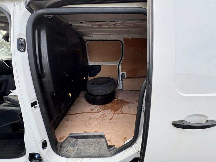 2020 Citroen Dispatch – Model: Dispatch 1000 Enterprise Blue HDi S/S – AY20CVP/DE69EAN