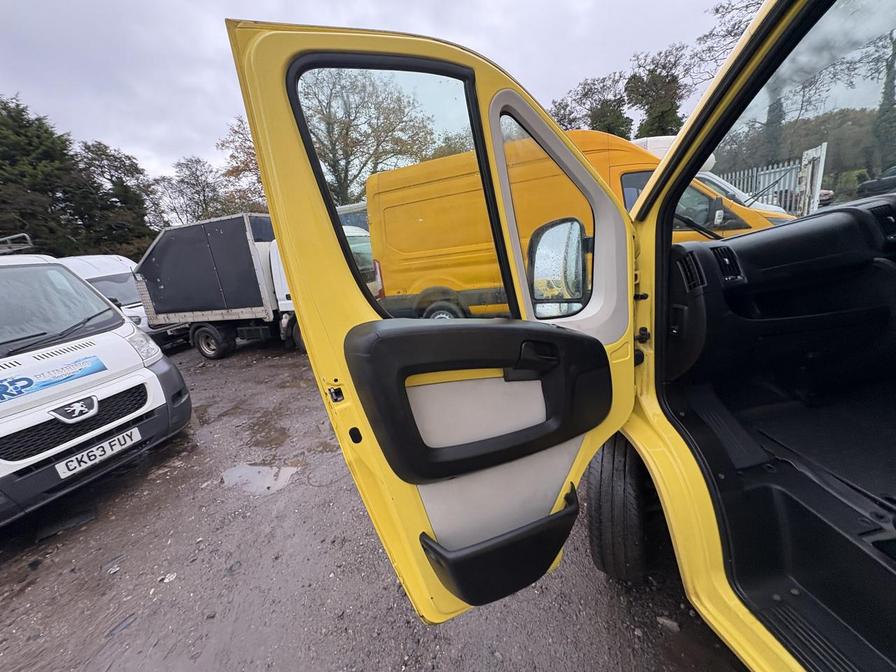 2018 Peugeot Boxer – Model: Boxer 333 L1H1 Blue HDi – FY18XTB