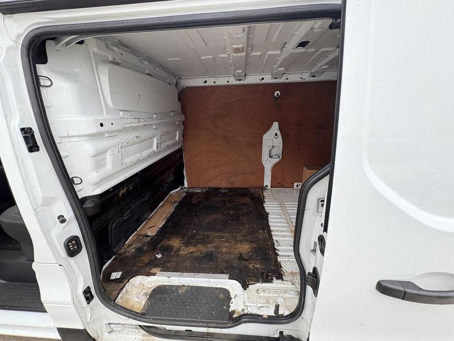 2020 Renault Trafic – Model: Trafic LL30 Sport Energy dCi – LV70EXA