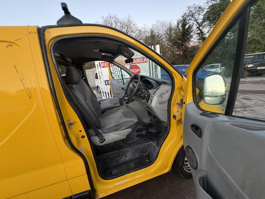 2010 Renault Trafic – Model: Trafic SL29 dCi 115 Semi-Auto – OU60BLX