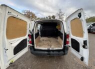 2020 Peugeot Partner – Model: Partner Professional L1 Blue HDi – CV20AMX