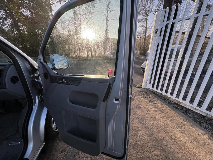 2005   – Model:  – PL54WHV