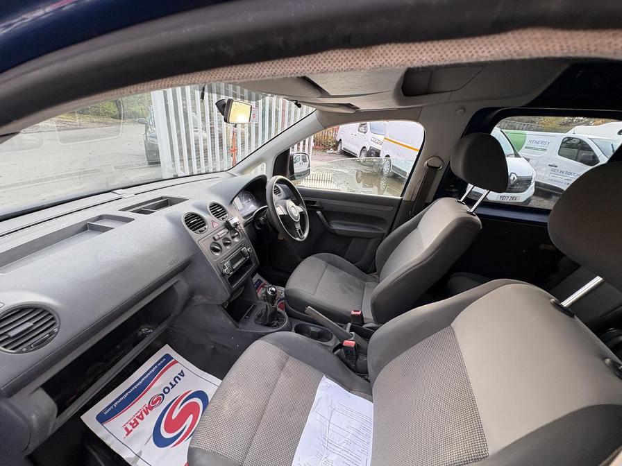 2012 Volkswagen Caddy MaxI – Model: Caddy Maxi C20 Kombi TDI 140 – YK62MUP