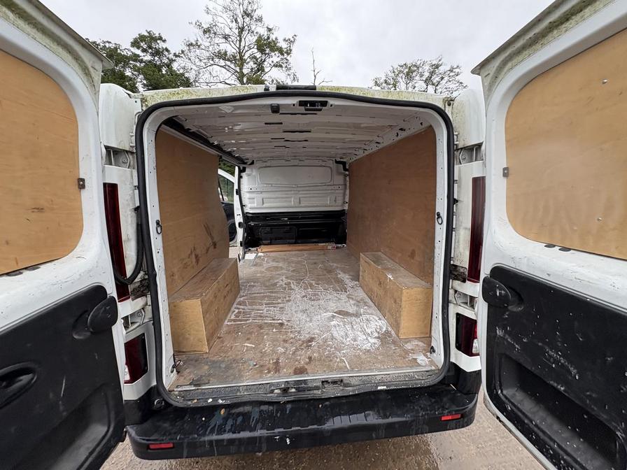 2021 Renault Trafic – Model: Trafic LL30 Business+ Energy dCi – YS21GCK