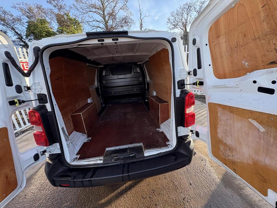 2021 Citroen Dispatch – Model: Dispatch 1400 Enterprise Blue HDi S/S – MD21KYR