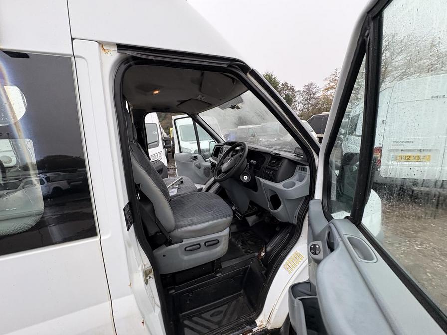 2011 Ford Transit – Model: Transit 100 T350 LWB RWD – YM11BNO