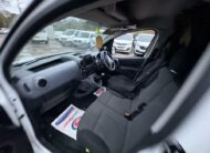 2017 Peugeot Partner – Model: Partner Professional L1 Blue HDi – NV17LRZ