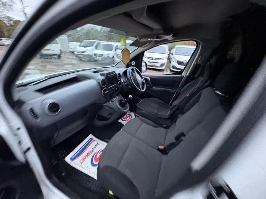 2017 Peugeot Partner – Model: Partner Professional L1 Blue HDi – NV17LRZ