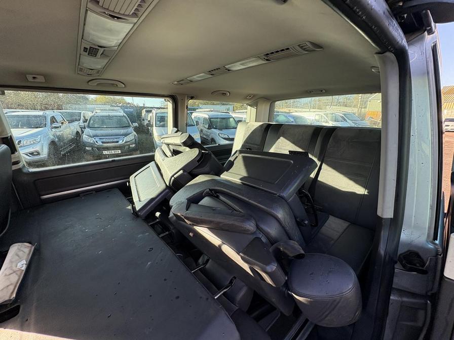 2013 Volkswagen Caravelle – Model: Caravelle Executive BlueMotion Technology TDI Auto – LN63XLC