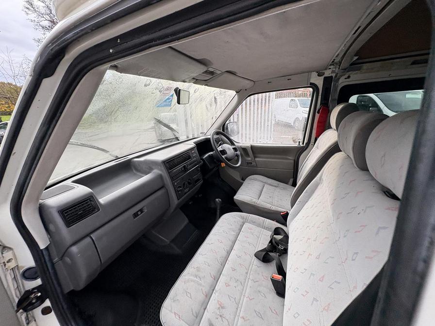 1996 Volkswagen Transporter – Model: 1200 D LWB – N684EDT