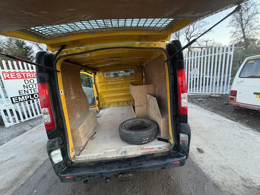 2010 Renault Trafic – Model: Trafic SL29 dCi 115 Semi-Auto – OU60BLX