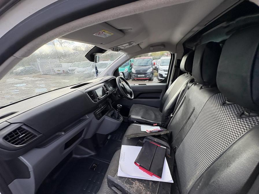 2020 Citroen Dispatch – Model: Dispatch 1000 Enterprise Blue HDi S/S – AY20CVP/DE69EAN