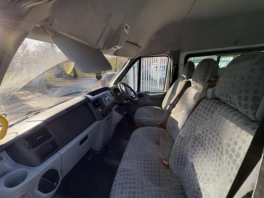 2009 Ford Transit – Model: Transit 140 T430 17s RWD – CP09KXA