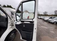 2002 Peugeot Boxer – Model: Boxer 320 LWB – GF02URW
