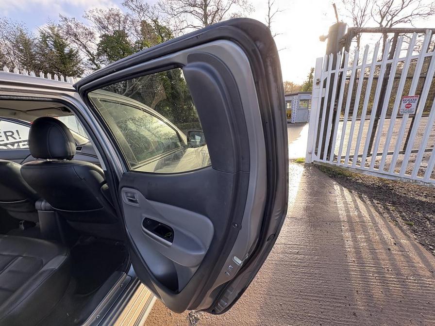 2018 Mitsubishi L200 – Model: L200 Barbarian DI-D Auto – VO68CZM