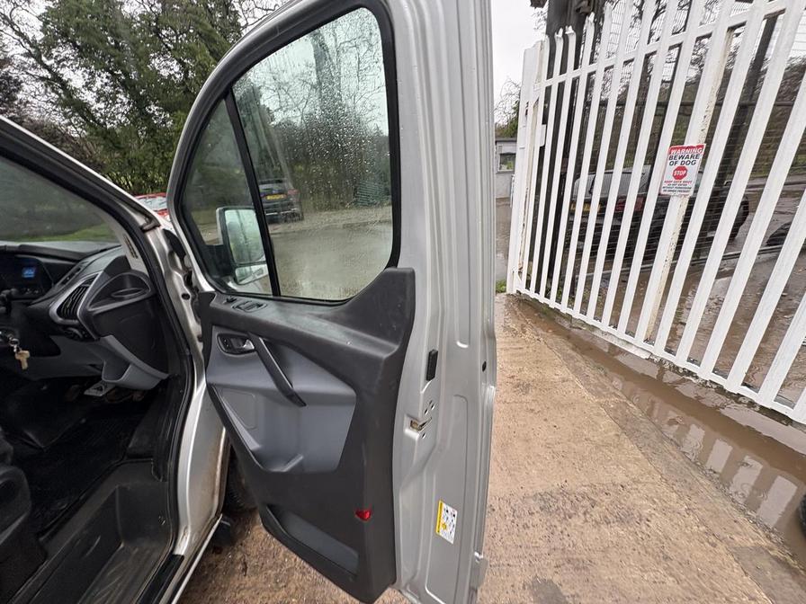 2016 Ford Transit Custom – Model: Transit Custom 290 Limited – WP66FSL