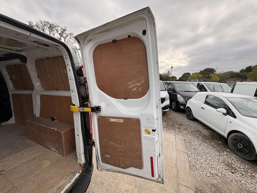 2014 Ford Transit Custom – Model: Transit Custom 290 E-Tech – YE64YRU