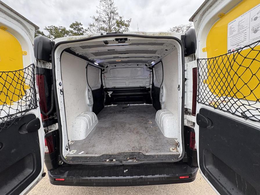 2017 Vauxhall Vivaro – Model: Vivaro  2900 CDTI ecoFLEX S/S – FN67FFX/J14YVR