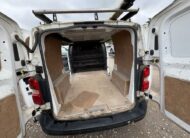 2017 Peugeot Expert – Model: Expert Professional Standard Blue HDi – SD17ZTO