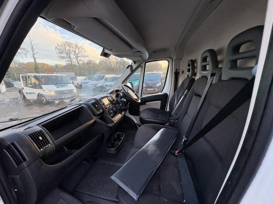 2018 Citroen Relay – Model: Relay 35 L3H2 Enterprise Blue HDi – LA18UAT