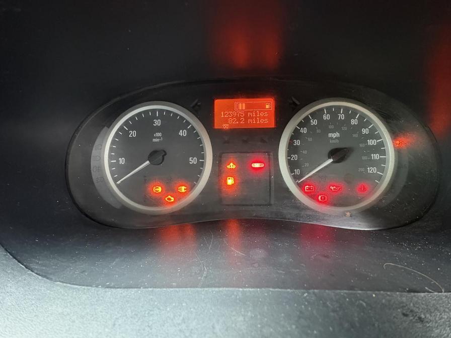 2013 Vauxhall Vivaro – Model: Vivaro 2900 Sportive CDTi LWB – DA63WZL