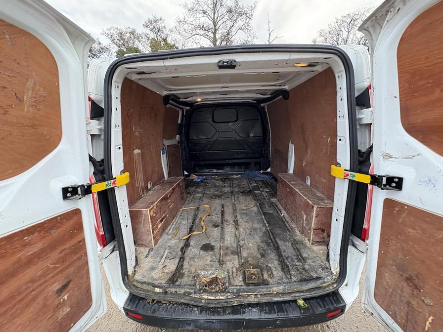 2021 Ford Transit Custom – Model: Transit Custom 300 Trend EcoBlue – HT71DZZ