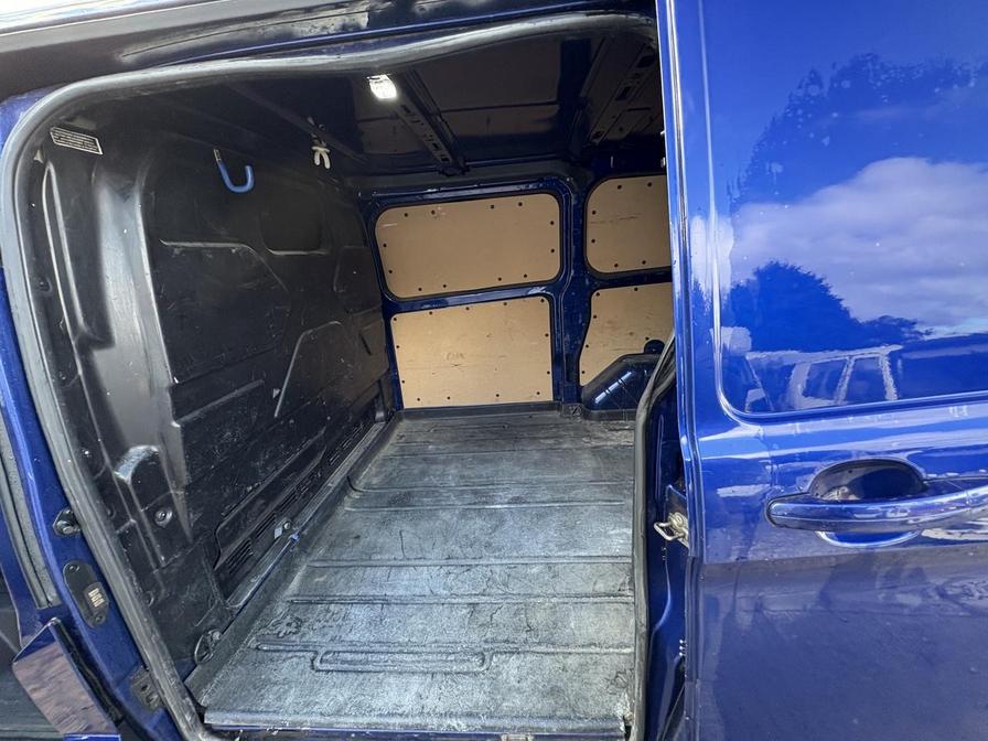 2014 Ford Transit Custom – Model: Transit Custom 290 Ltd E-Tech – EJ64FNM