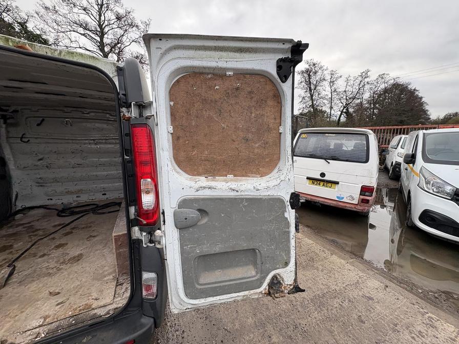 2014 Renault Trafic – Model: Trafic SL27 DCI – LC14XHJ