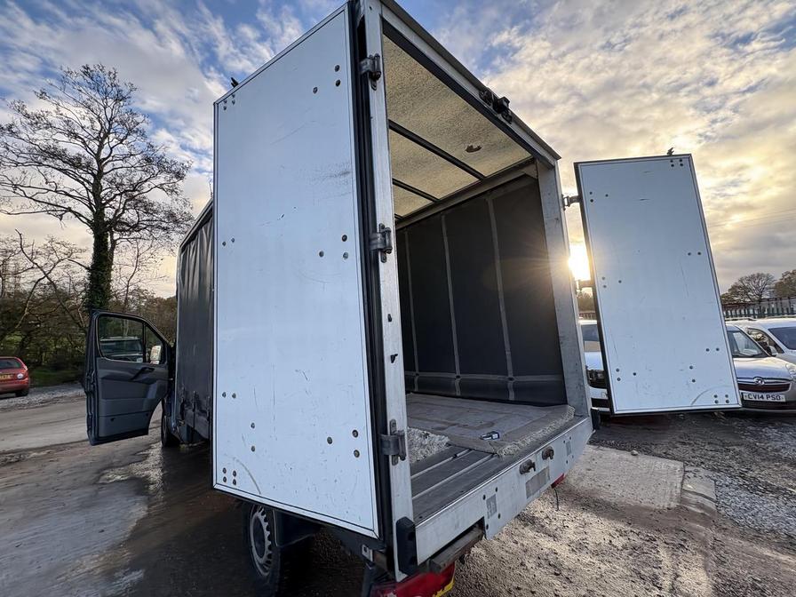 2017 Volkswagen Crafter – Model: Crafter CR35 TDI BlueMotion Technology – YC17MXY