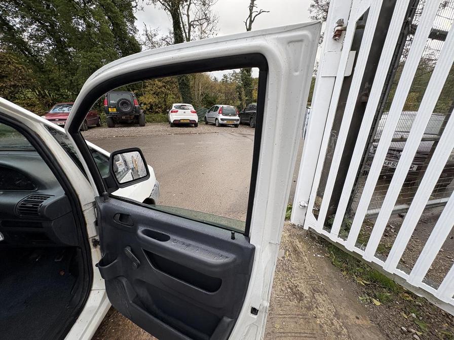 1999 Fiat Scudo – Model: Scudo EL 1.9TD – V488EYA