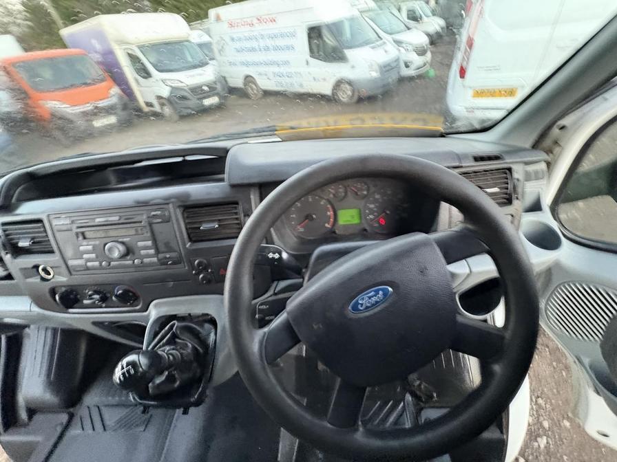 2008 Ford Transit – Model: Transit 115 T350 MWB RWD – CX58VVZ