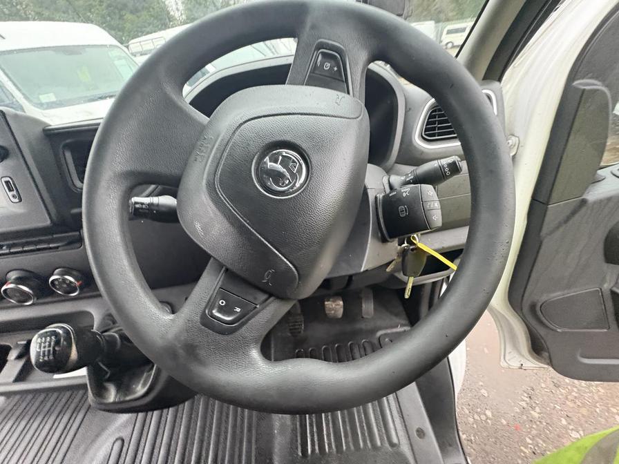 2020 Vauxhall Movano – Model: Movano L3H3 F3500 CDTi – DN70GYV