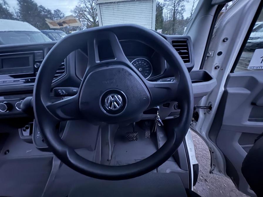 2021 Volkswagen Crafter – Model: Crafter CR35 Startline TDI Auto – RV21ZRG