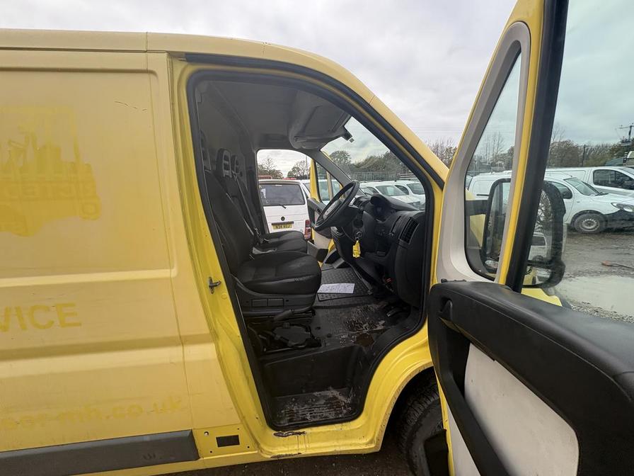 2017 Peugeot Boxer – Model: Boxer 333 L1H1 Blue HDi – FV67LYX