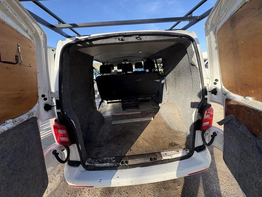 2018 Volkswagen Transporter – Model: Transporter T28 Highline TDI BlueMotion Technology – YS68HZV