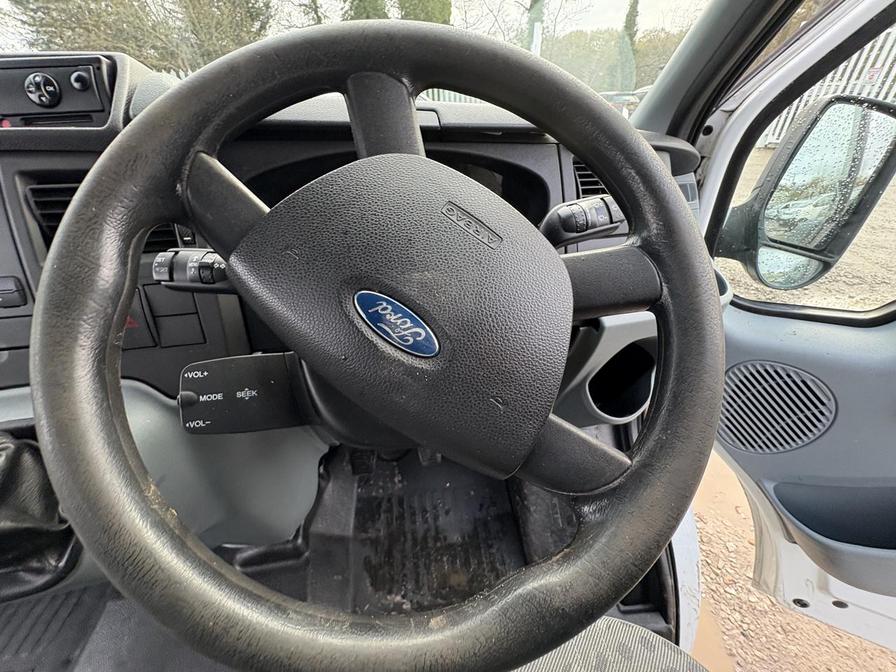 2007 Ford Transit – Model: Transit 100 17-Seat RWD – YT57YWN